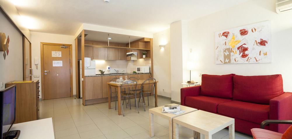 Yays Sagrera Boutique Appartement *